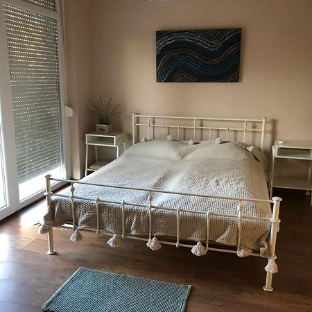Crystal Spas Apartman-Balaton Zamardi Exterior photo